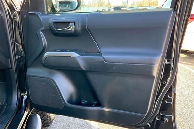 2019 Toyota Tacoma SR V6