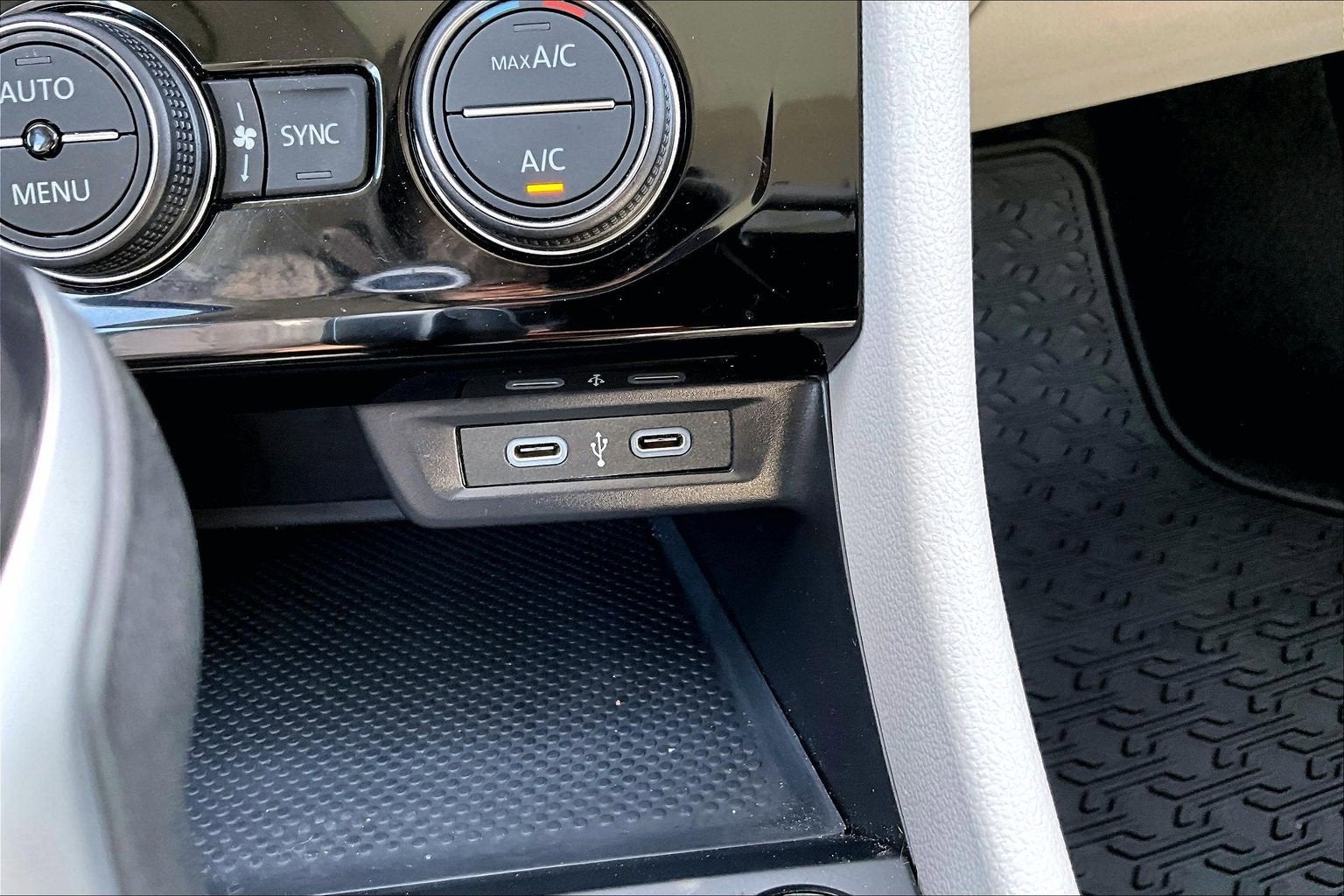 2023 Volkswagen Jetta SE