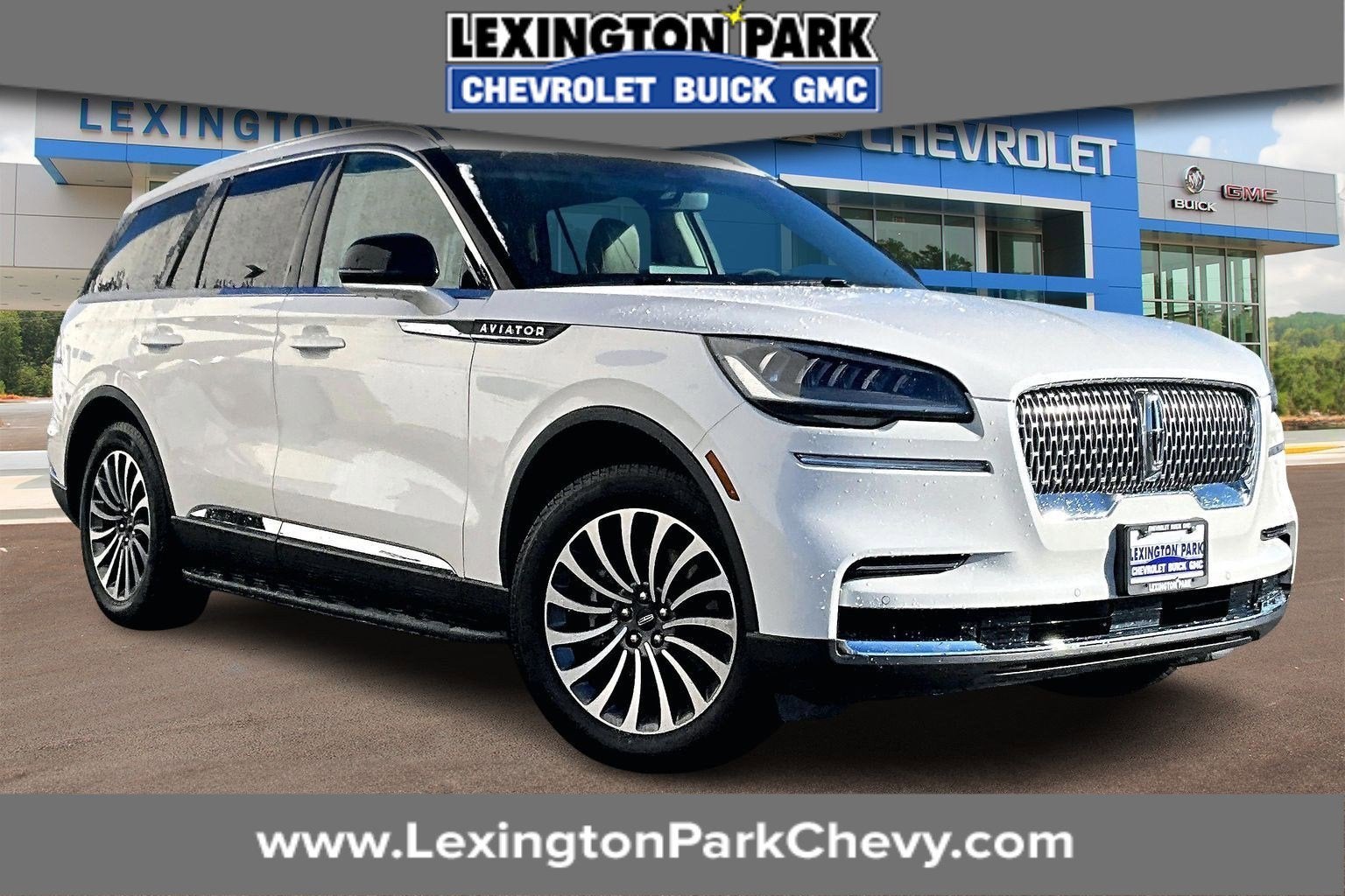 2022 Lincoln Aviator Standard